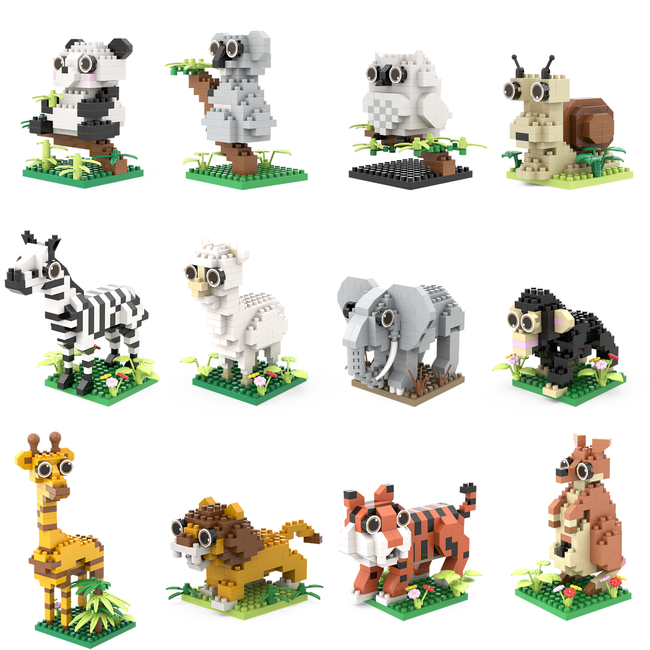 Build Your Own Safari: 12 Mini Animal Brick Models for Desk & Shelf
